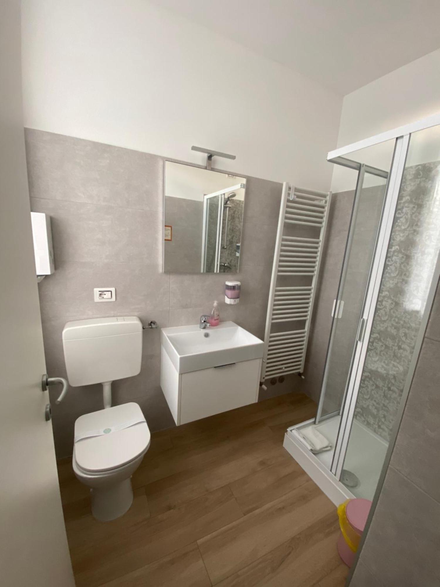 Residence Villa Frio Frio 론치데이레기오나리 외부 사진